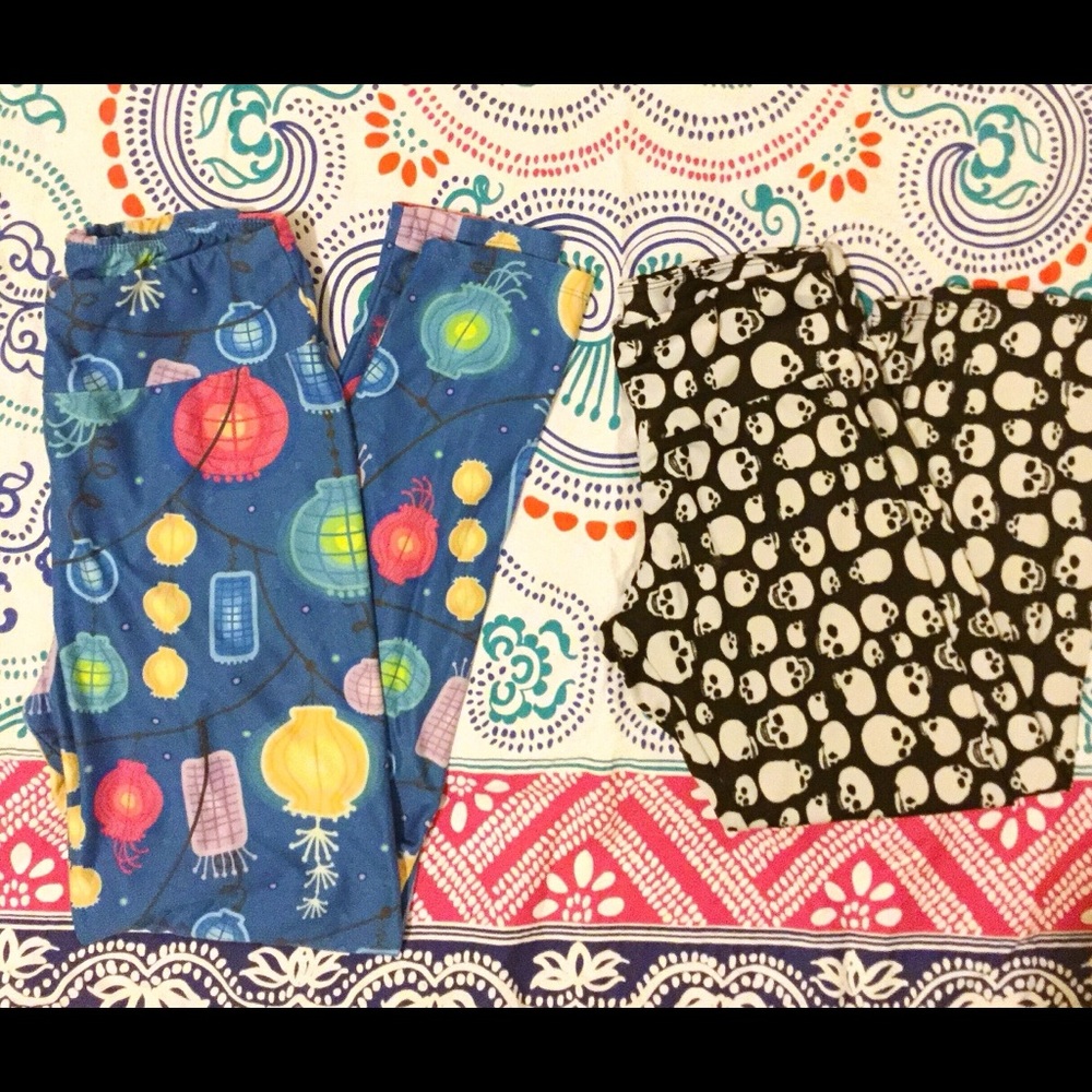 Lantern/skull Exercise Leggings pair